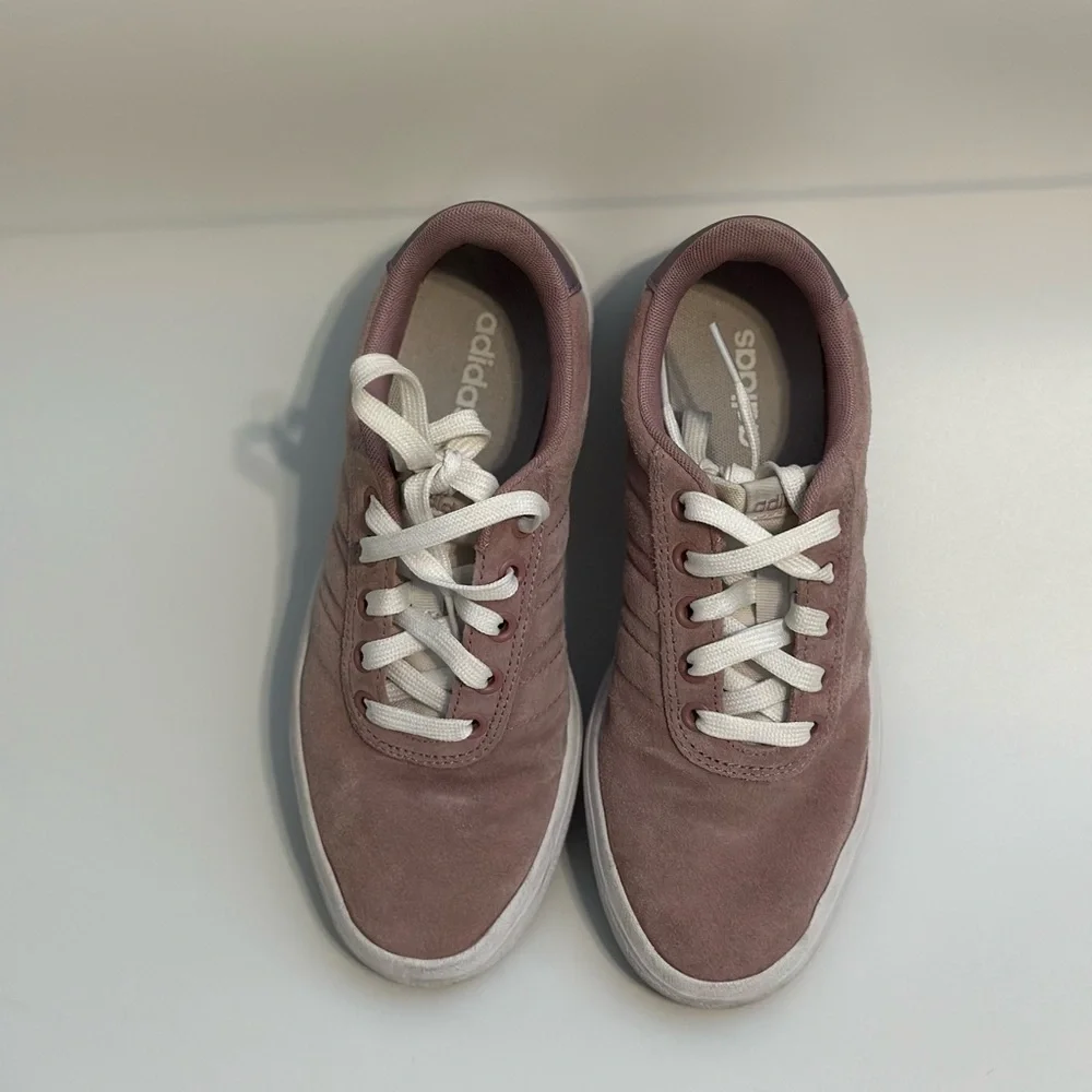 Adidas Women's Essentials Vulc Raid3R Skateboarding Sneakers Pink Size 6 - Picture 6 of 6